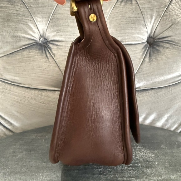 Vintage Coach Legacy Small Flap Field Bag 9965 in Mahogany with HangTag - Picture 6 of 14